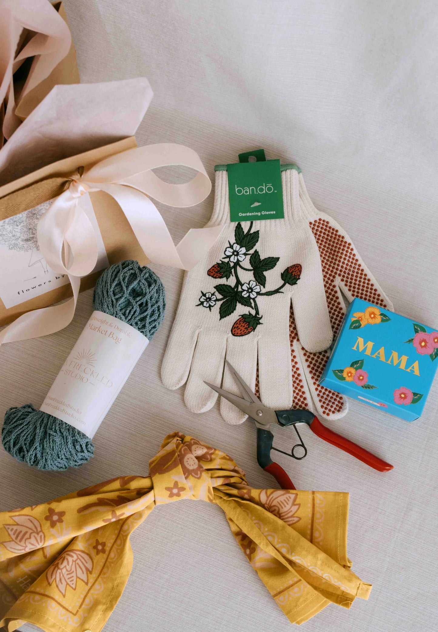 Gardening Gift Bundle