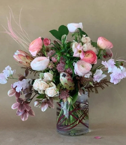 Whole Lotta Lovin'  Valentine's Day Flowers (Vase Arrangements) (Available 2/13-2/14)