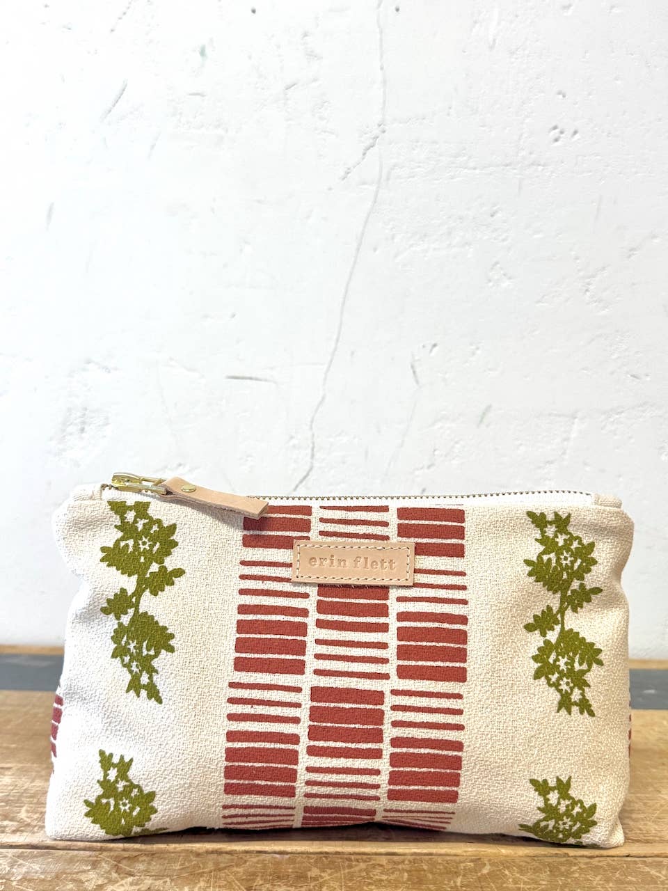 Geo Daisy Laura Pouch