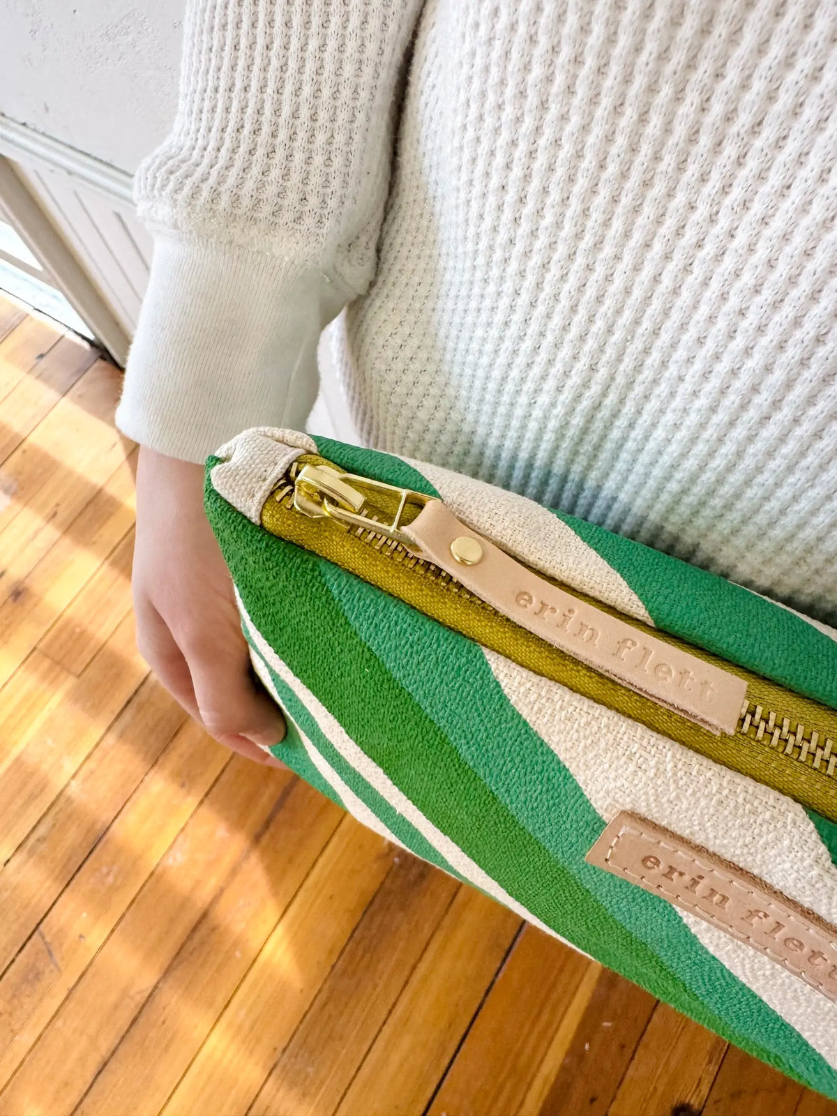 Laura Pouch – Vintage Stripe